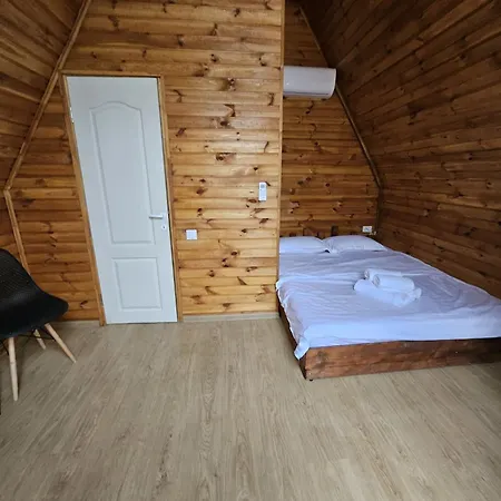 One & Kos * 科斯蒂内什蒂