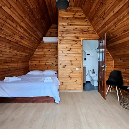 One & Kos Chalet Costinesti
